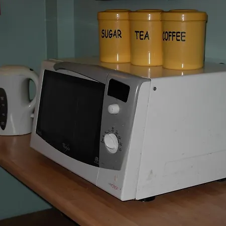 Mcelroy Budget Hostel