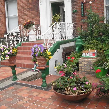 Mcelroy Budget Hostel Dublin
